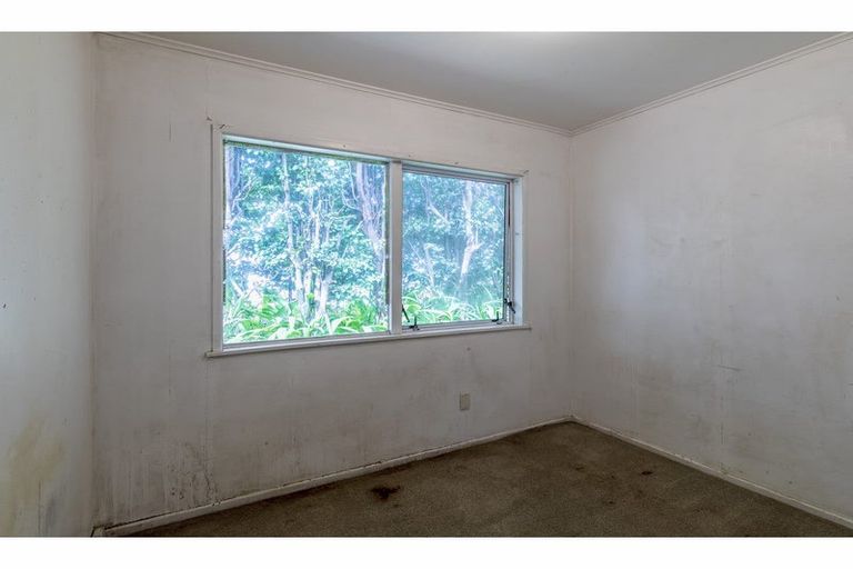 Photo of property in 33c Farquhar Road, Glendene, Auckland, 0602