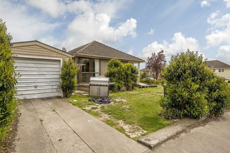 Photo of property in 18 Hillary Crescent, Upper Riccarton, Christchurch, 8041