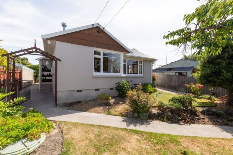 Photo of property in 5 Weir Place, Hoon Hay, Christchurch, 8025