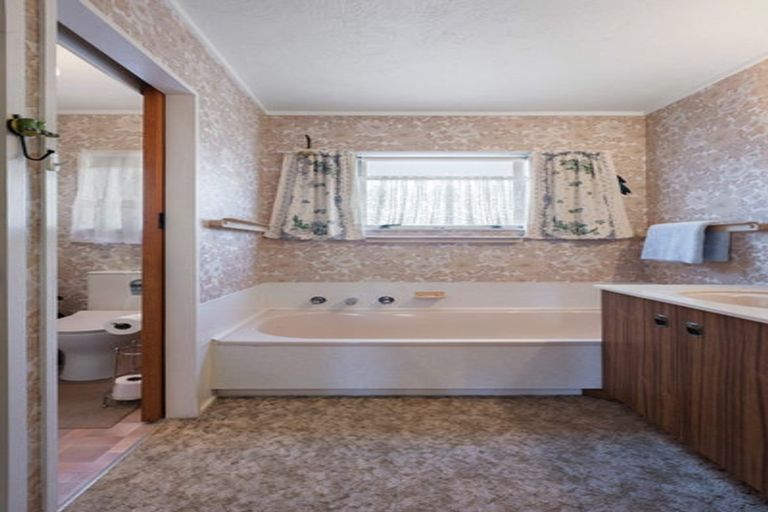 Photo of property in 43a Willoughby Street, Paeroa, 3600