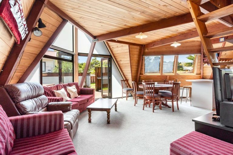 Photo of property in 68a Vista Paku, Pauanui, Hikuai, 3579