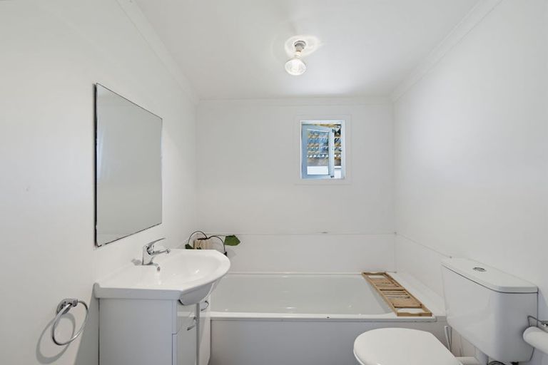 Photo of property in 78 Racecourse Road, Waipukurau, 4200