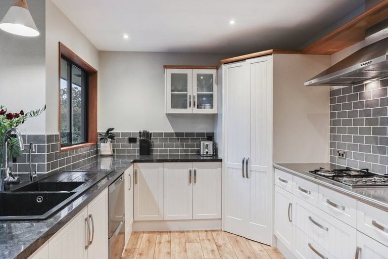 Photo of property in 4 The Stables, Woodend, 7610