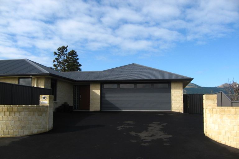 Photo of property in 1 Kura Place, Mosgiel, 9024