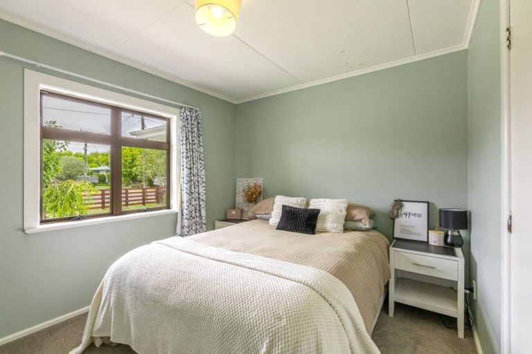 Photo of property in 18 Woburn Street, Waipukurau, 4200