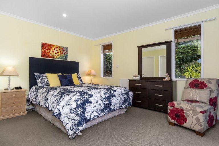 Photo of property in 10 Haden Place, Omokoroa, 3114