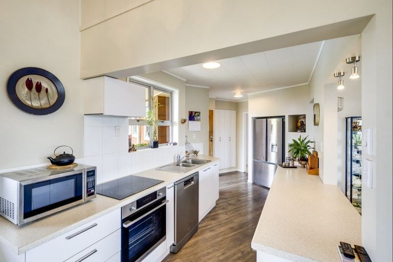 Photo of property in 3 Freyberg Avenue, Tamatea, Napier, 4112