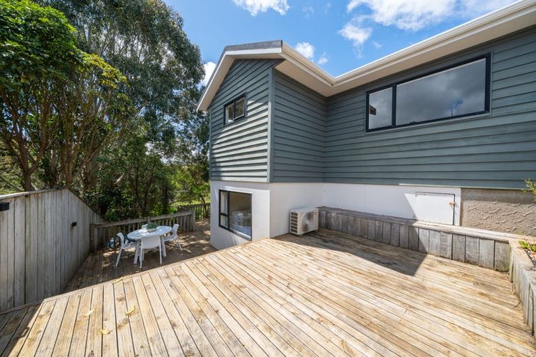 Photo of property in 5 Ashfield Grove, Churton Park, Wellington, 6037