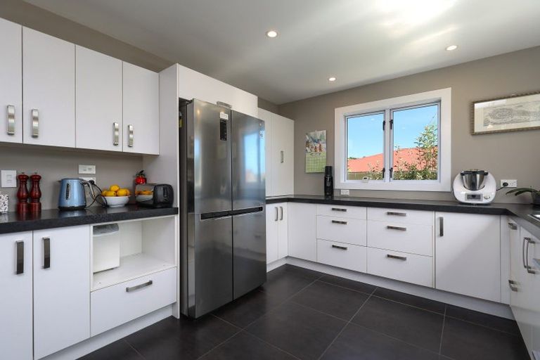 Photo of property in 120 Waimea Road, Nelson South, Nelson, 7010