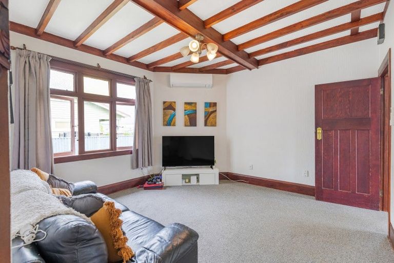 Photo of property in 21a Shamrock Street, Takaro, Palmerston North, 4412