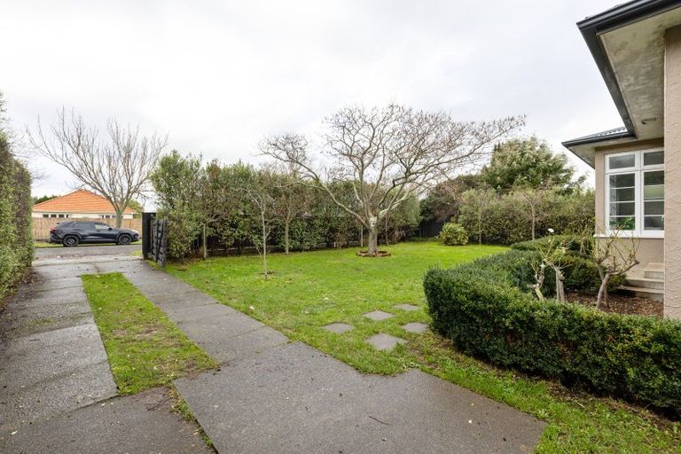 Photo of property in 16 Ihle Street, Terrace End, Palmerston North, 4410