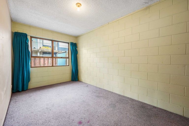 Photo of property in 1/875 Heaphy Terrace, Claudelands, Hamilton, 3214