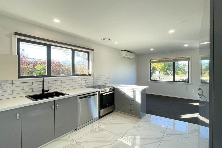 Photo of property in 14 Vardon Crescent, Shirley, Christchurch, 8061