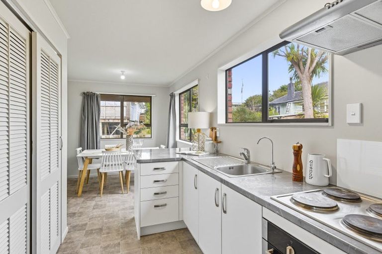 Photo of property in 61 Ocean Road, Paraparaumu Beach, Paraparaumu, 5032