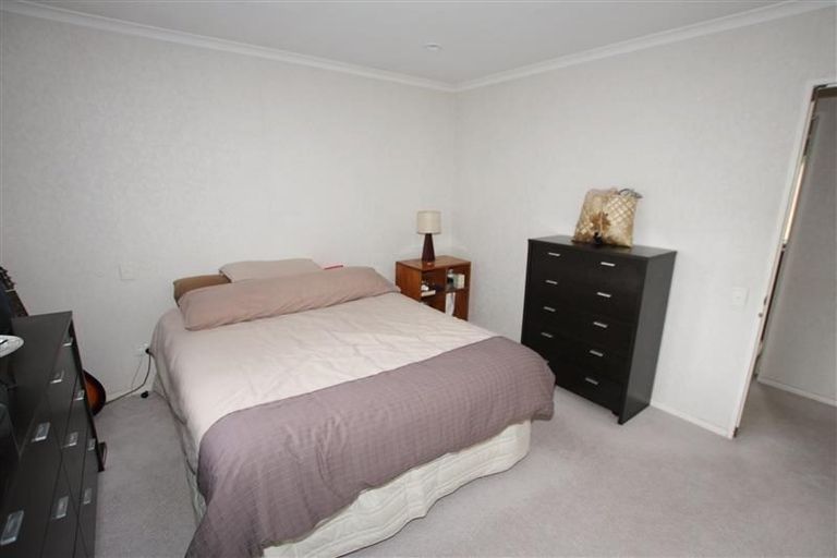 Photo of property in 110 Bob Charles Drive, Golflands, Auckland, 2013