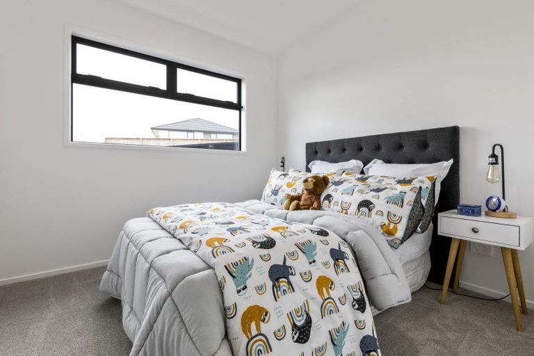 Photo of property in 5 Nola Avenue, Glenbrook, 2681