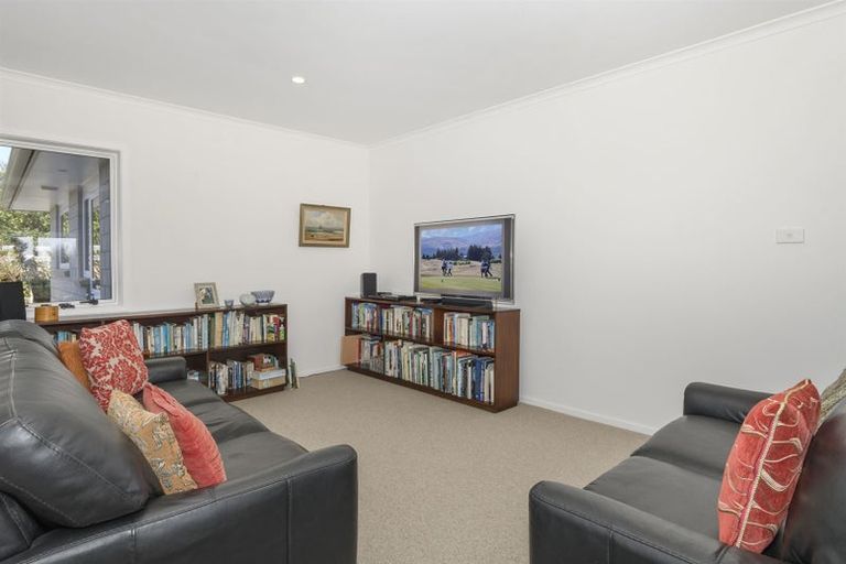 Photo of property in 23 Sarona Park Drive, Omanawa, Tauranga, 3171