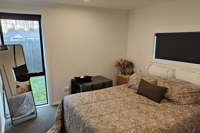Photo of property in 28 Mcquillan Avenue, Woodend, 7610