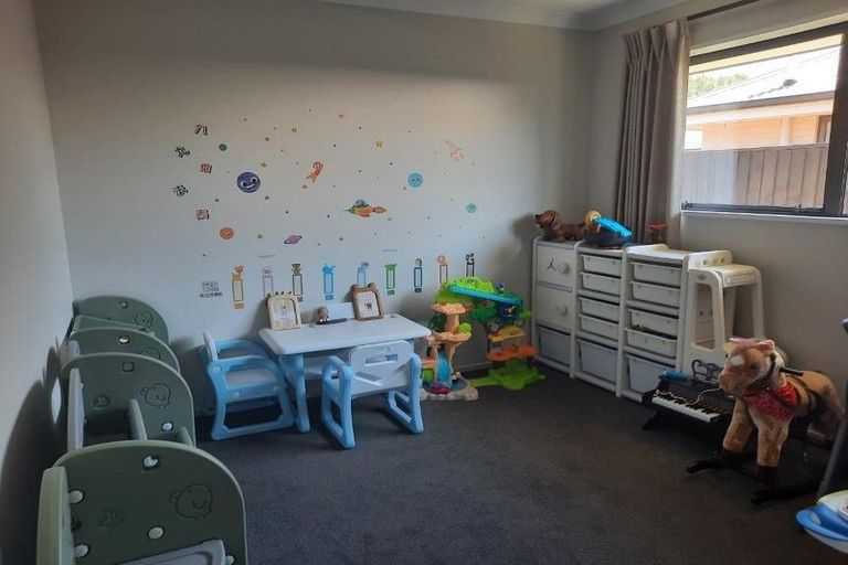 Photo of property in 43 Hayson Drive, Kaiapoi, 7630