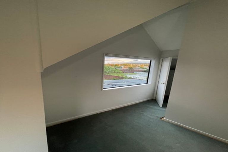 Photo of property in 1/127 Clevedon Road, Papakura, 2110