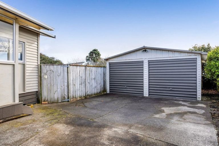 Photo of property in 6 Pacey Avenue, Hawera, 4610