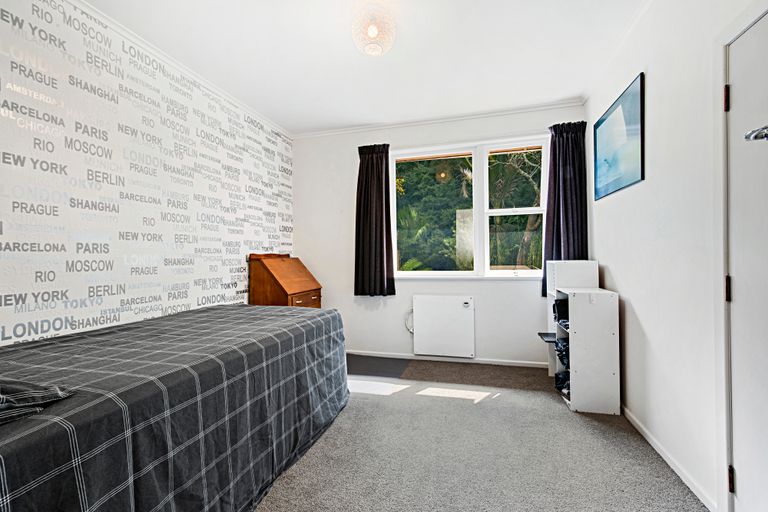 Photo of property in 88 Eskdale Road, Birkdale, Auckland, 0626