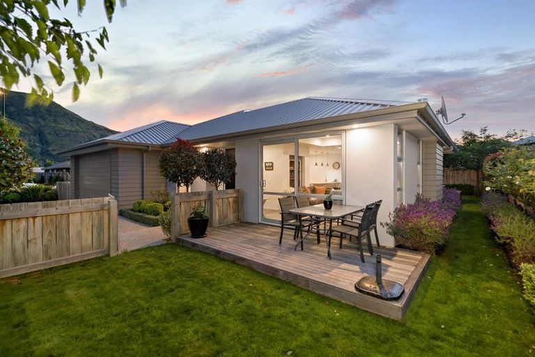 Photo of property in 37 Cheltenham Road, Lower Shotover, Queenstown, 9304