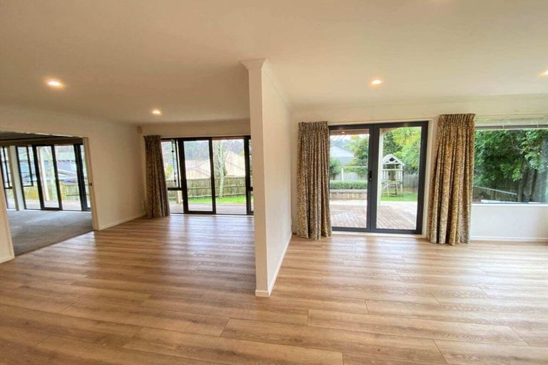 Photo of property in 6 Wynona Close, Albany, Auckland, 0632