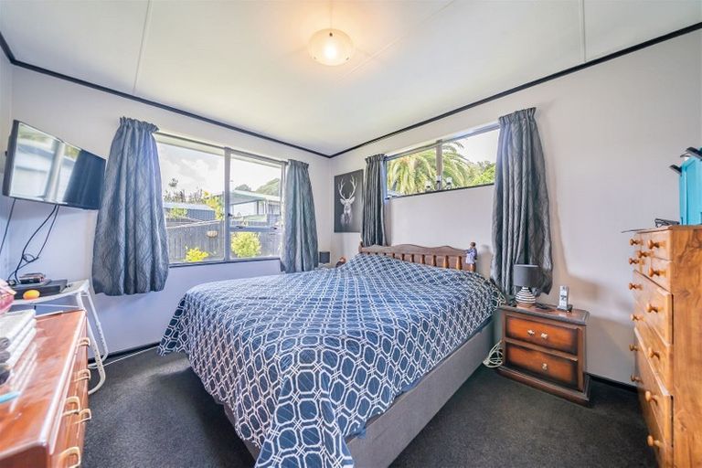 Photo of property in 5b Beryl Grove, Birchville, Upper Hutt, 5018