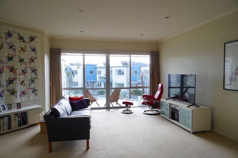 Photo of property in 26/4u Seaview Road, Paraparaumu Beach, Paraparaumu, 5032