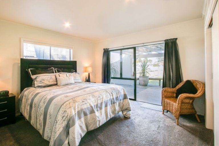 Photo of property in 12 Maadi Road, Onekawa, Napier, 4110