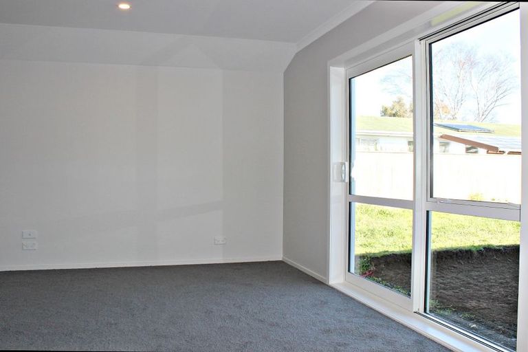 Photo of property in 3 Austin Reid Avenue, Carterton, 5713