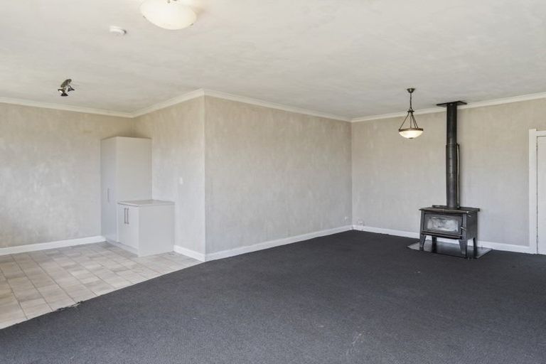 Photo of property in 8a Chard Street, Westown, New Plymouth, 4310