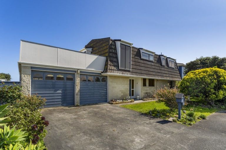 Photo of property in 3 Scott Avenue, Otaki Beach, Otaki, 5512