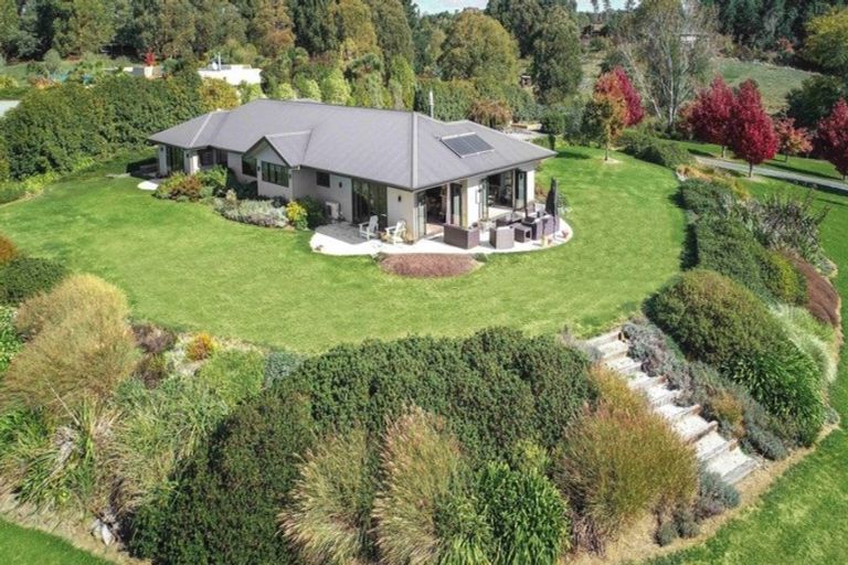 Photo of property in 195 Seaton Valley Road, Upper Moutere, 7173