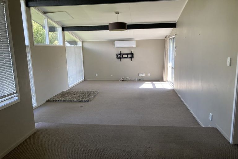Photo of property in 11 Thackeray Place, Owhata, Rotorua, 3010