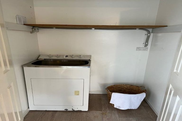 Photo of property in 49a Vincent Street, Howick, Auckland, 2014