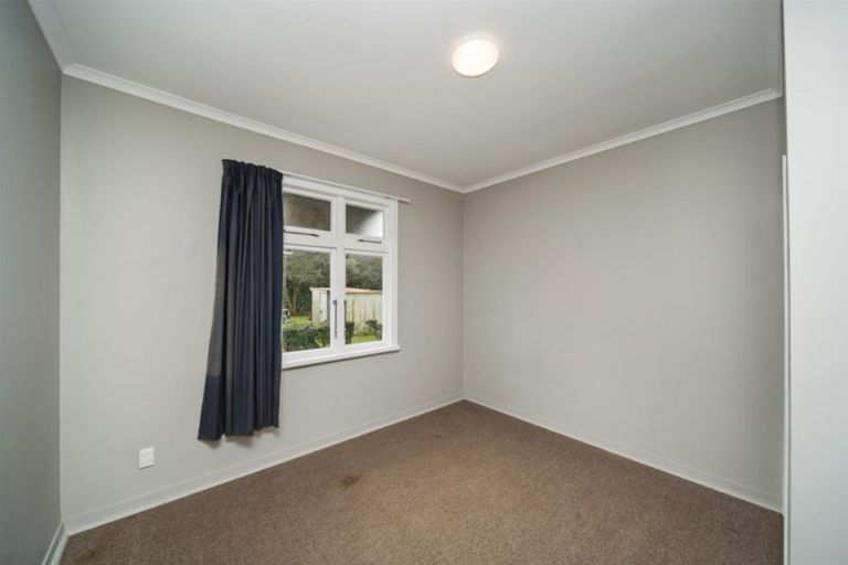 Photo of property in 6 Percy Avenue, Stratford, 4332