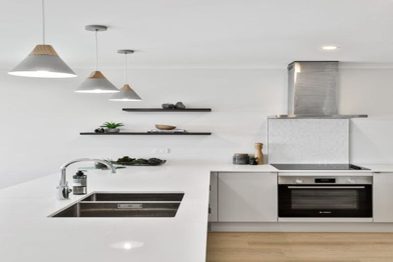 Photo of property in 124d Monument Road, Clevedon, 2582