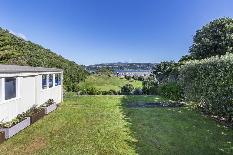 Photo of property in 68 Raukawa Street, Strathmore Park, Wellington, 6022