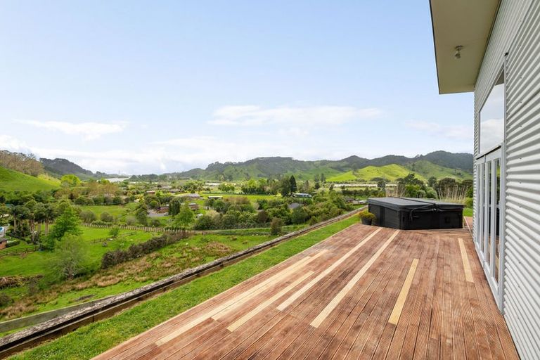 Photo of property in 39 Parker Road, Huntly, 3771