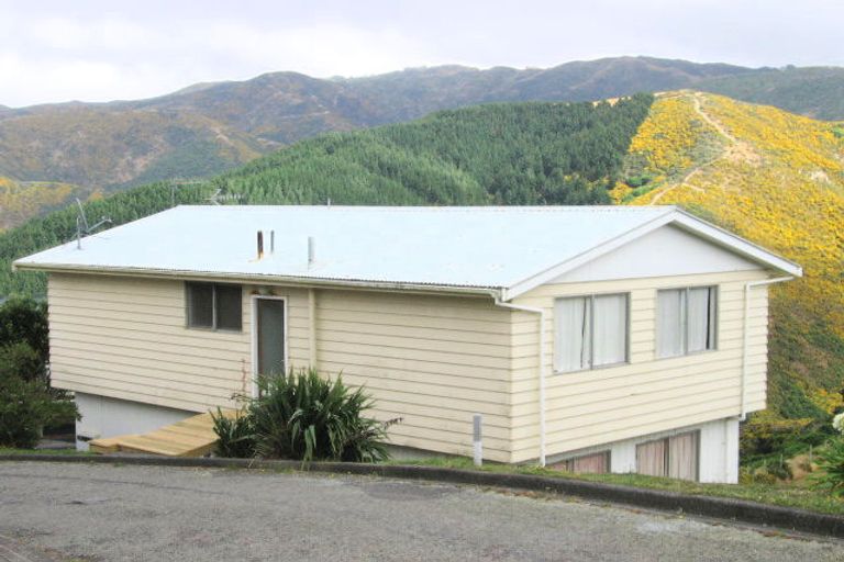 Photo of property in 2 Winnipeg Way, Kingston, Wellington, 6021