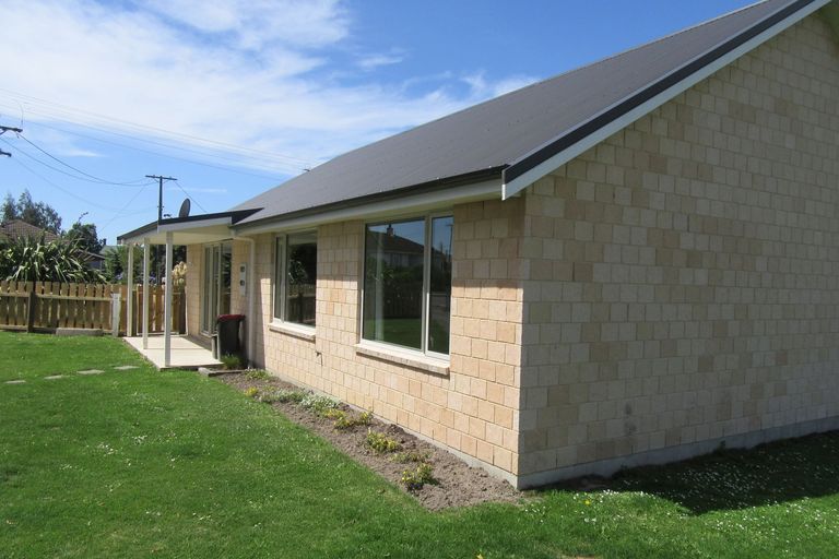 Photo of property in 15 Betten Street, Waimate, 7924