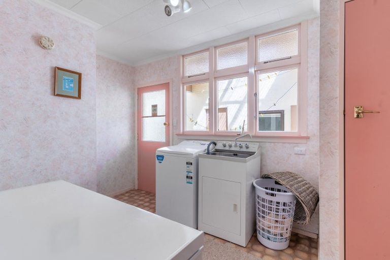 Photo of property in 24 Liemen Street, Otautau, 9610