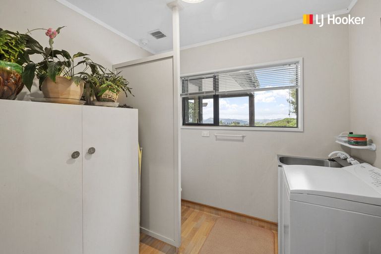 Photo of property in 43 Halfway Bush Road, Halfway Bush, Dunedin, 9076