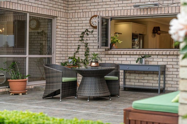 Photo of property in 42 Siemonek Rise, Bethlehem, Tauranga, 3110