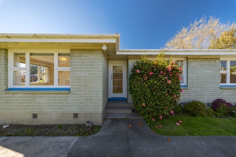 Photo of property in 25 Cranbrook Avenue, Burnside, Christchurch, 8053