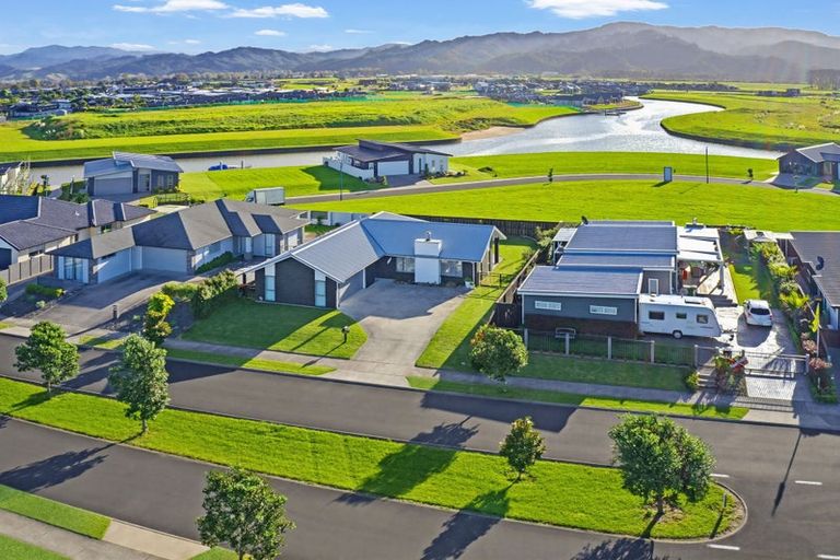 Photo of property in 89 Kupe Drive, Whitianga, 3510