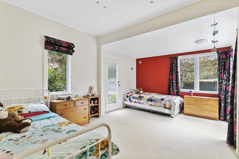 Photo of property in 105 Sunshine Avenue, Karori, Wellington, 6012