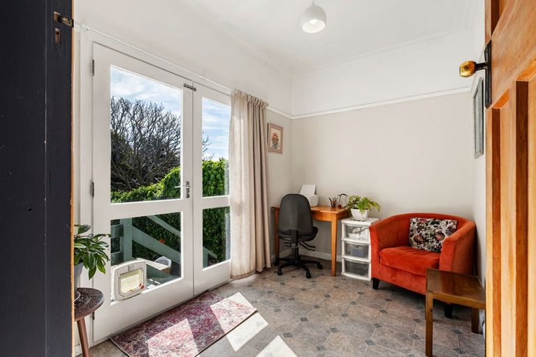 Photo of property in 81 Totara Road, Miramar, Wellington, 6022